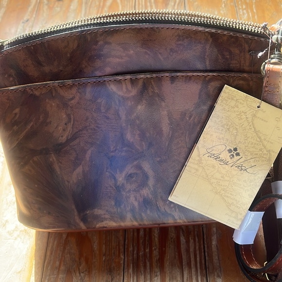 Patricia Nash Owl Print Marcie Crossbody with Libby Wallet - Picture 3 of 5